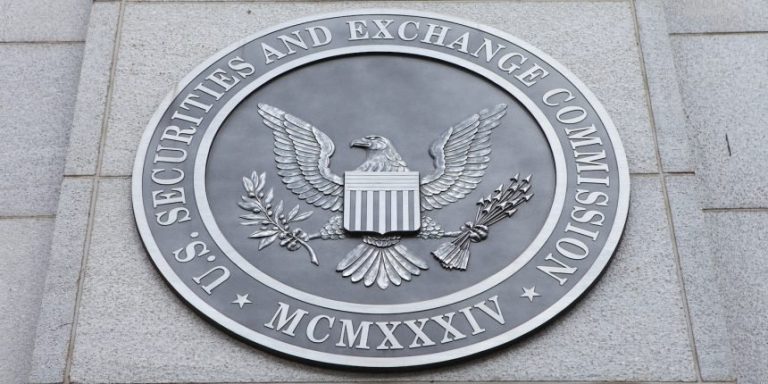 SEC Xem Xét Lại Quyết Định Từ Chối 9 Quỹ ETF Bitcoin